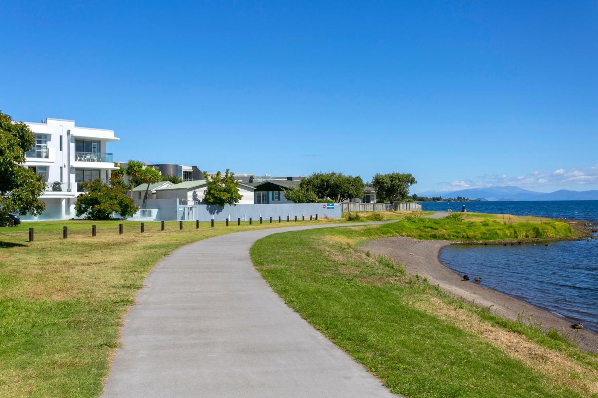 Waimahana Apartments 陶波 外观 照片